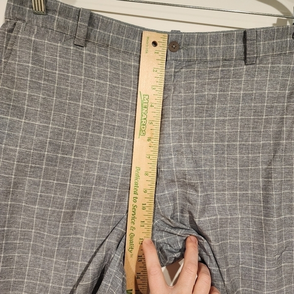 Nike Dri-Fit Fairway Grey WIndow Pane Plaid Golf Shorts Lightweight Outdoor 34 - Picture 11 of 12